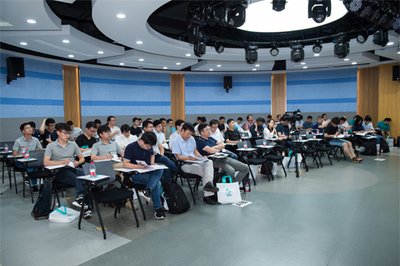 德馬工業(yè)攜手協(xié)和電動輥筒舉辦產(chǎn)品交流會，以技術(shù)賦能客戶價值提升